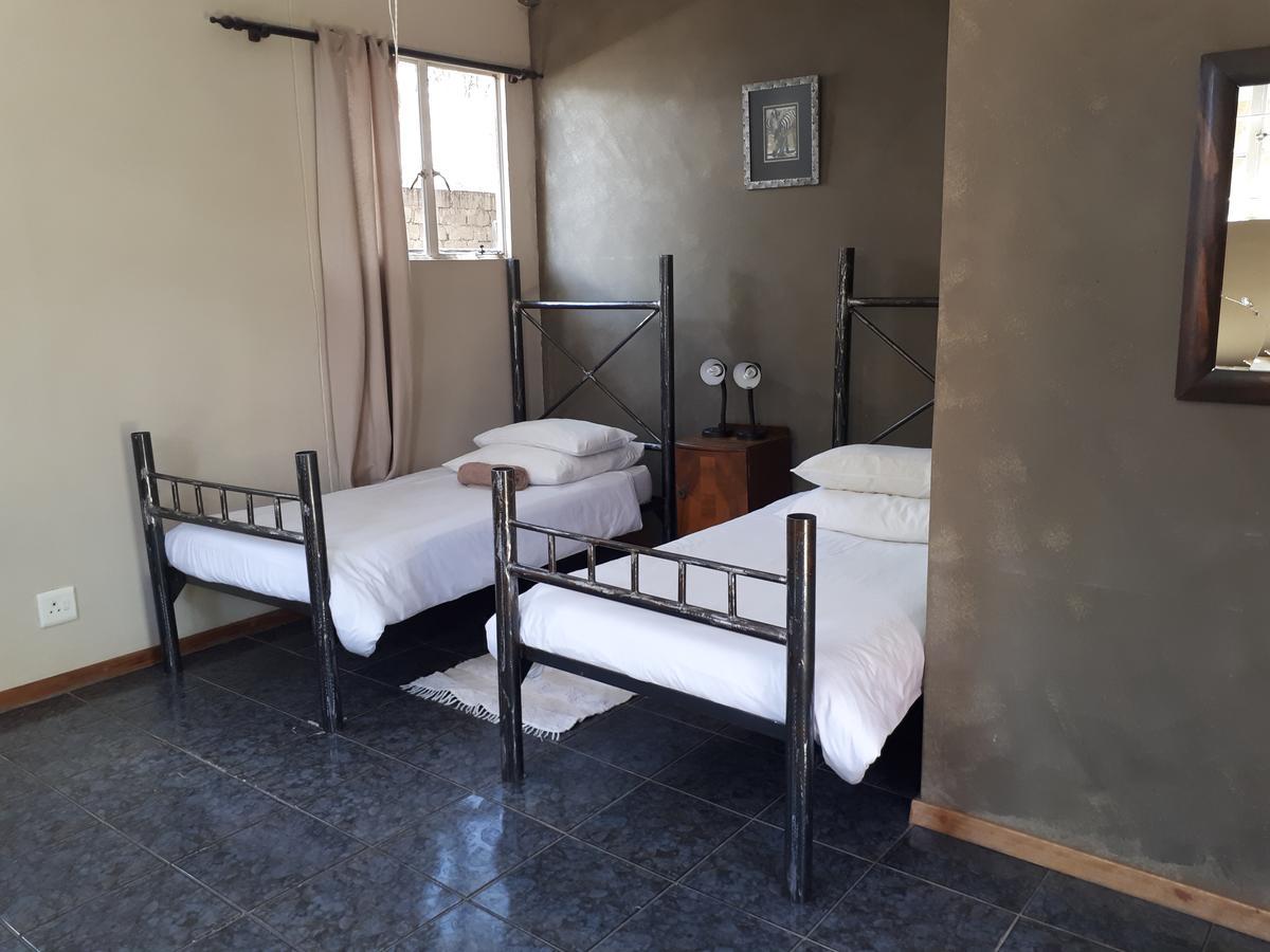 Puccini House Bed & Breakfast Windhoek Exterior photo